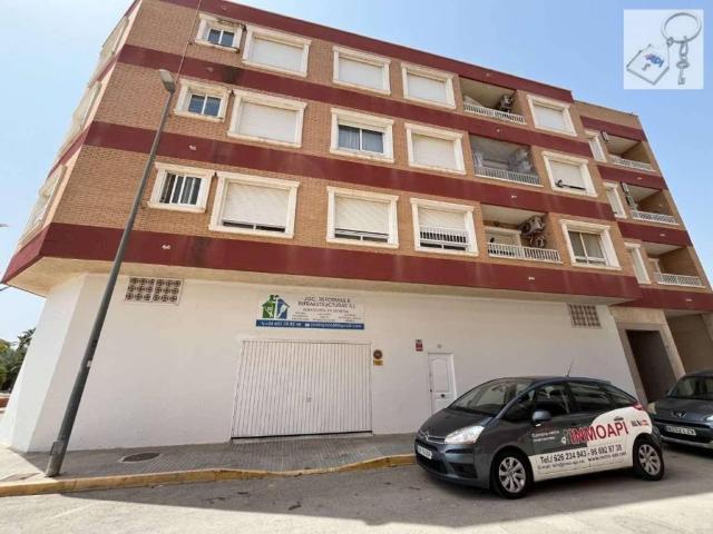 Piso en venta en Los Montesinos, Barrio de los Miras