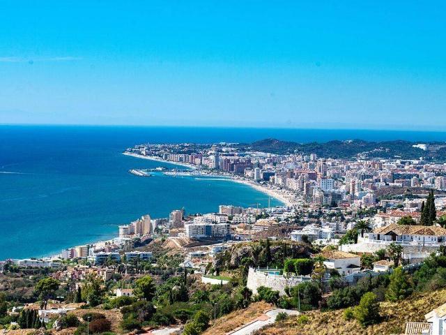 Piso en venta en Fuengirola, Málaga