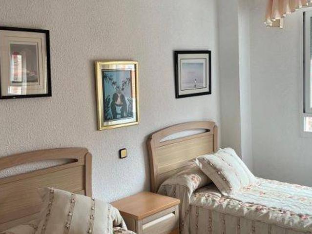 Piso en venta en Madrid, Cortes