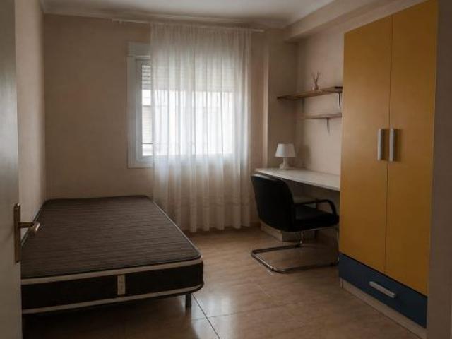 Piso en venta en Casco Antiguo, Sevilla