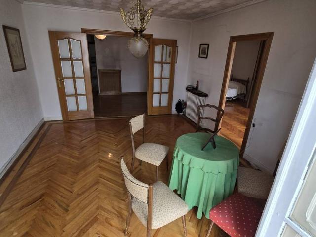 Piso en venta en Burgos, Castilla y León