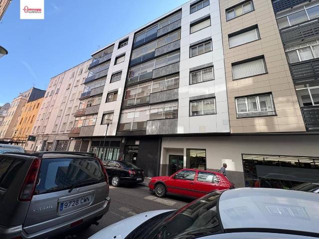 Piso en venta en Burgos, Castilla y León