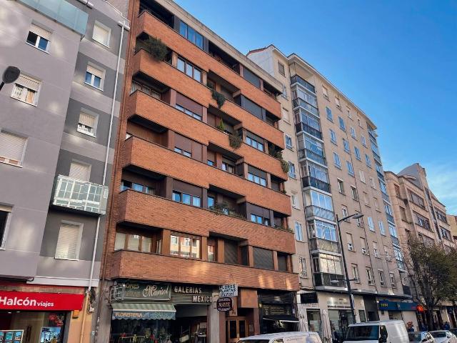 Piso en venta en Burgos, Castilla y León