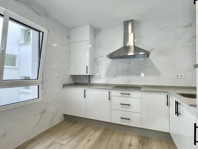 Piso en venta en Gozón, Los Laureles