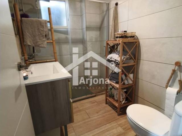Piso en venta en Zona 1 (el Valle y Dehesa de la Villa), Lucena
