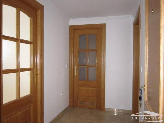 Piso en venta en Zona 1 (el Valle y Dehesa de la Villa), Lucena