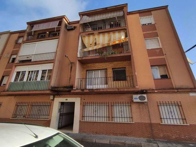 Piso en venta en Zona 1 (el Valle y Dehesa de la Villa), Lucena