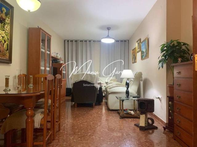 Piso en venta en Lucena, Andalucía