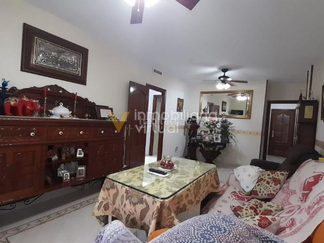 Piso en venta en Zona 2 (Centro y San Francisco), Lucena