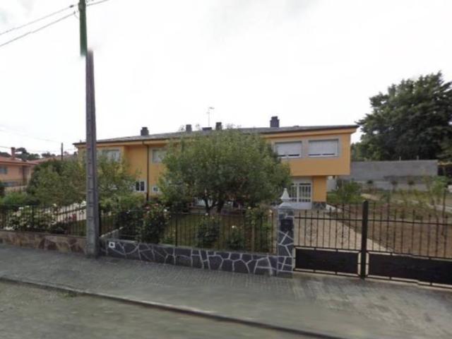 Piso en venta en Galegos, Lugo