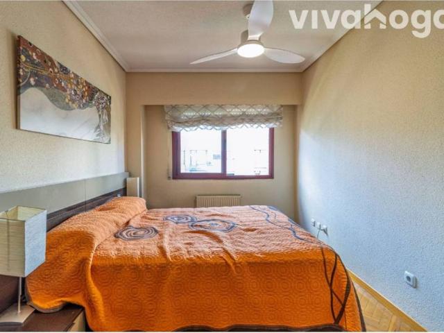 Piso en venta en Usera, Madrid