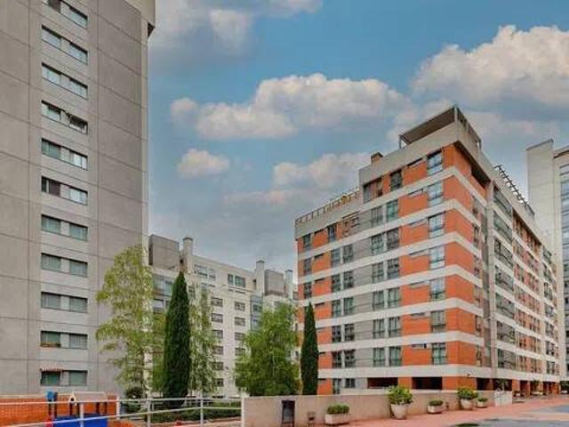 Piso en venta en San Juan Bautista, Madrid
