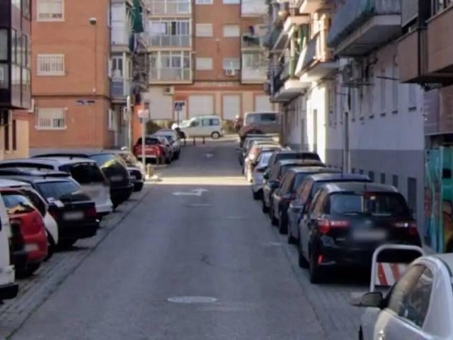 Piso en venta en San Fermín, Madrid