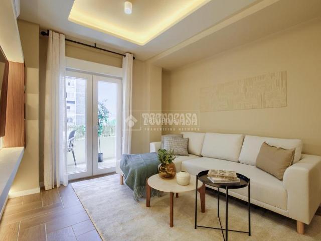 Piso en venta en Madrid, Cortes