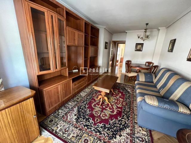 Piso en venta en Madrid, Cortes