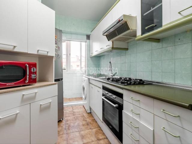 Piso en venta en Madrid, Cortes