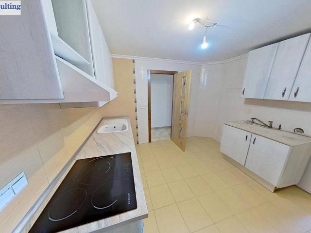 Piso en venta en Madrigueras, Castilla-La Mancha