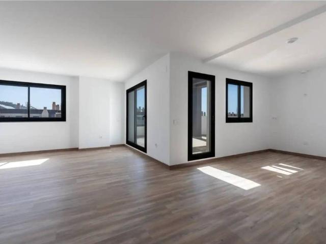 Piso en venta en Puerto de la Torre, Málaga-Costa del Sol
