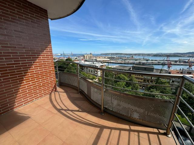 Piso en venta en Santurtzi, Mamariga