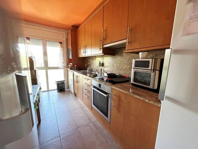 Piso en venta en Baix Vila, Osona