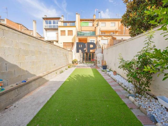 Piso en venta en Baix Vila, Osona