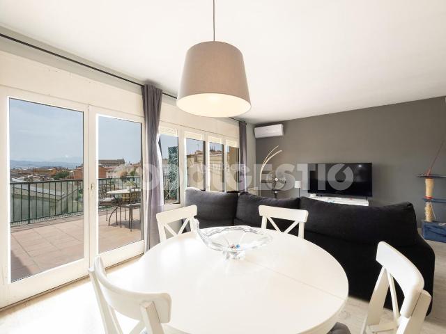Piso en venta en Nou, Manlleu