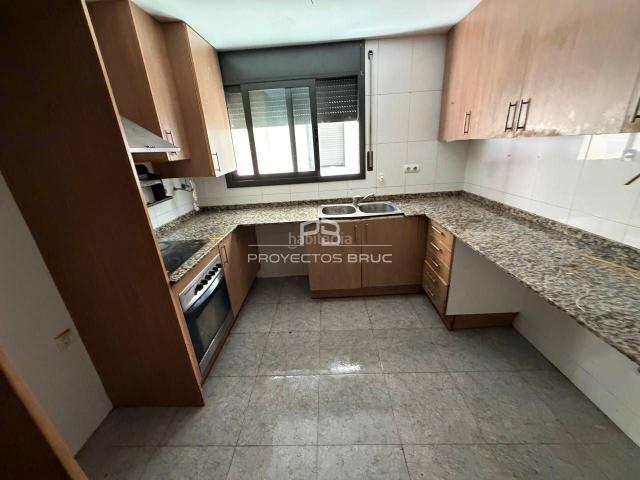 Piso en venta en Poble Nou, Bages