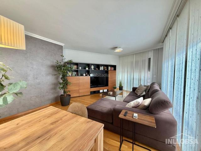 Piso en venta en Poble Nou, Bages