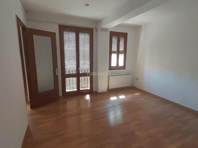 Piso en venta en les Tres Creus, Bages