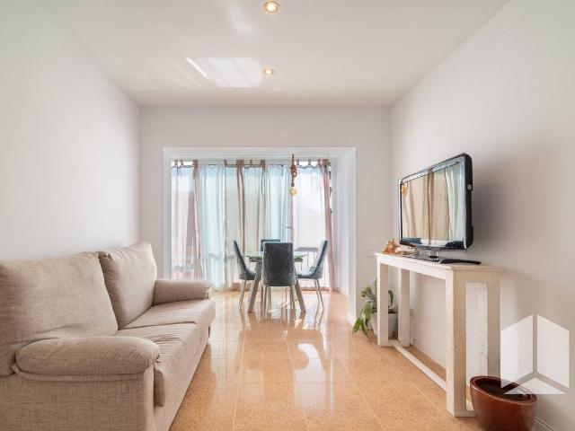 Piso en venta en Castelldefels, Centre
