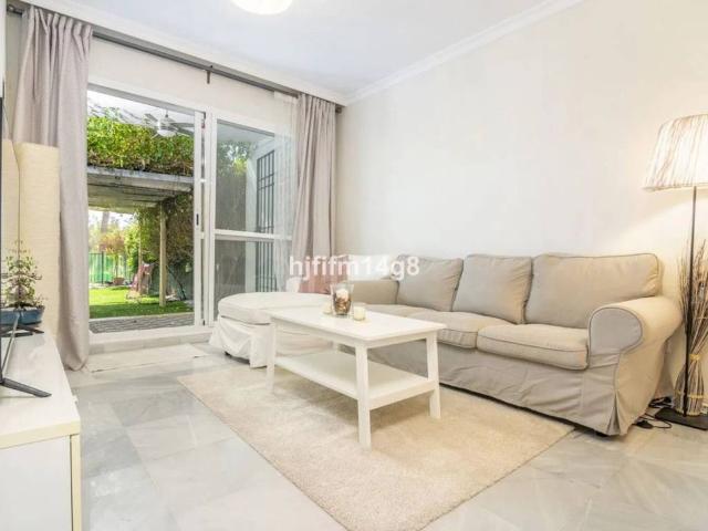 Piso en venta en Nueva Andalucía, Costa del Sol Occidental