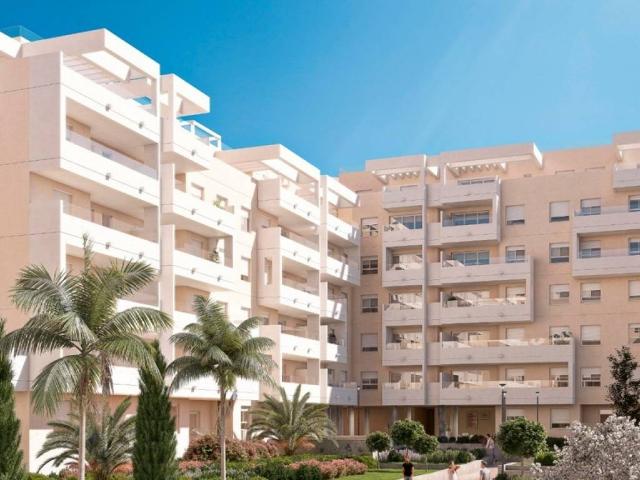 Piso en venta en Marbella, Nueva Andalucía