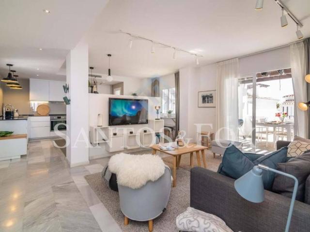Piso en venta en Marbella, Nueva Andalucía