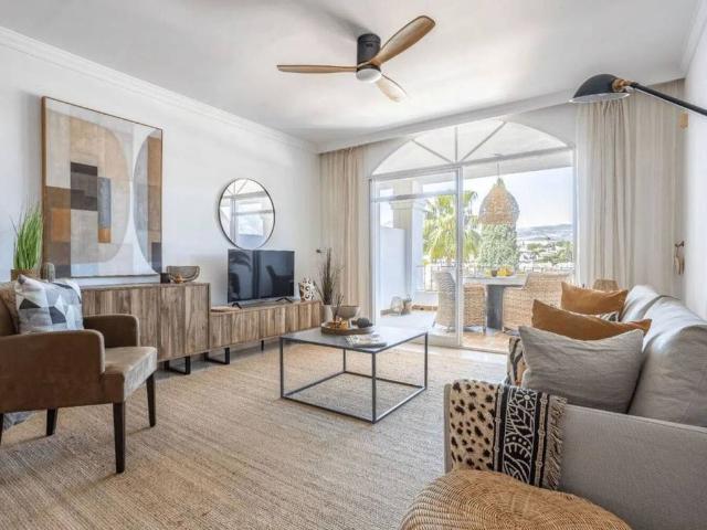 Piso en venta en Nueva Andalucía, Costa del Sol Occidental