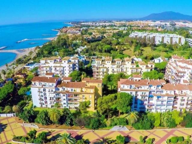 Piso en venta en Marbella, Nueva Andalucía