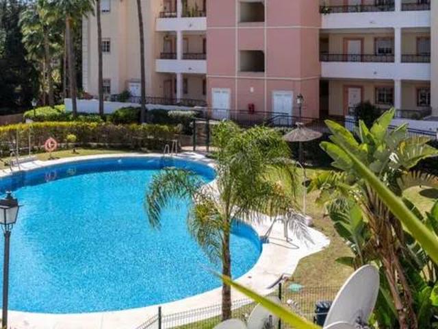 Piso en venta en Nueva Andalucía, Costa del Sol Occidental