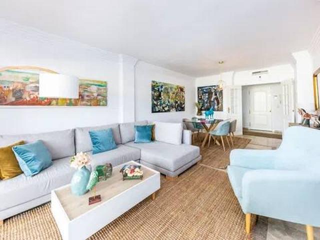 Piso en venta en Nueva Andalucía, Costa del Sol Occidental