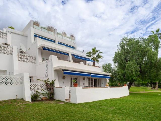 Piso en venta en Marbella, Nueva Andalucía