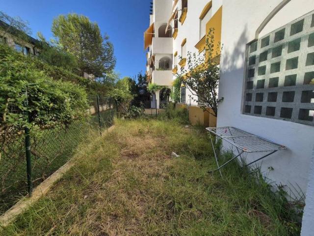 Piso en venta en La Carolina, Costa del Sol Occidental