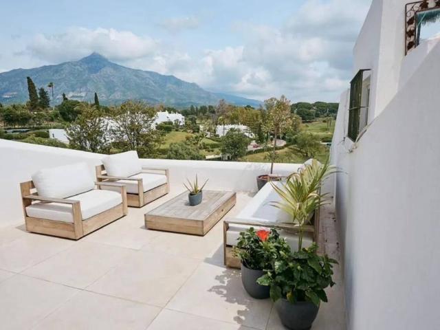 Piso en venta en Marbella, Nueva Andalucía