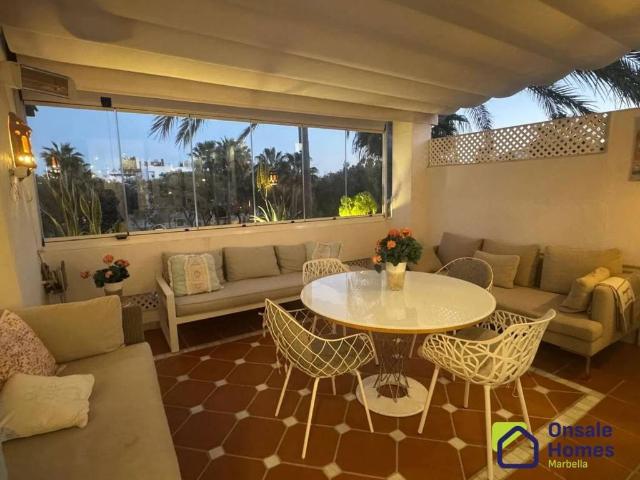 Piso en venta en Marbella, Nueva Andalucía
