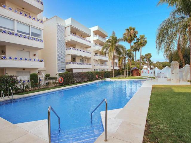 Piso en venta en El Rosario, Costa del Sol Occidental