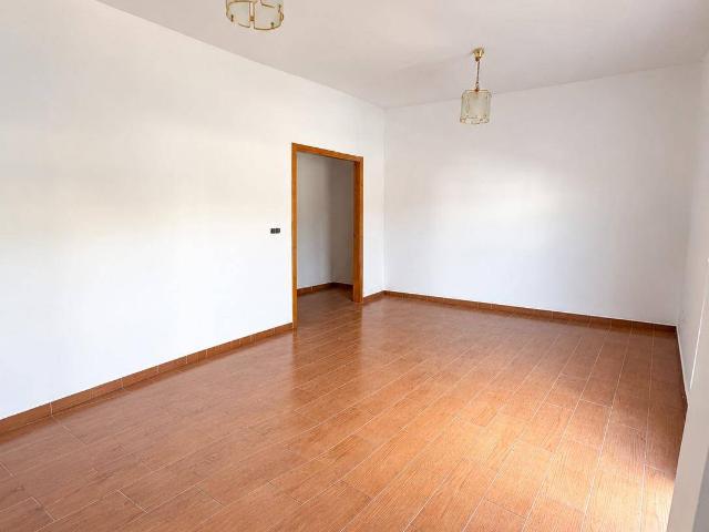 Piso en venta en Marchena, Sevilla