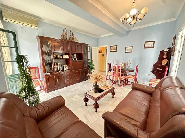 Piso en venta en Marchena, Andalucía