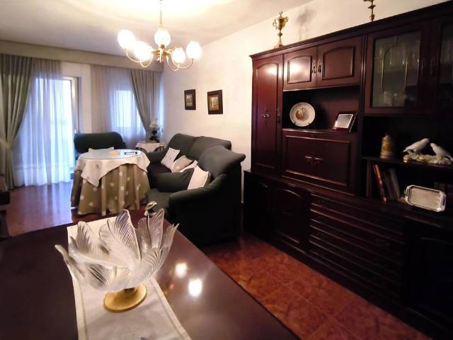 Piso en venta en Casco Antiguo, Badajoz