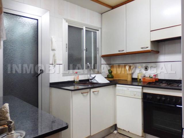 Piso en venta en Barri Centre, Sant Boi De Llobregat