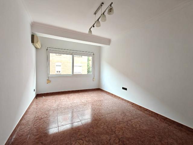 Piso en venta en Barri Centre, Baix Llobregat