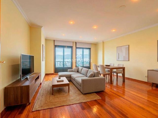 Piso en venta en Santa María do Porto de Marín, O Morrazo