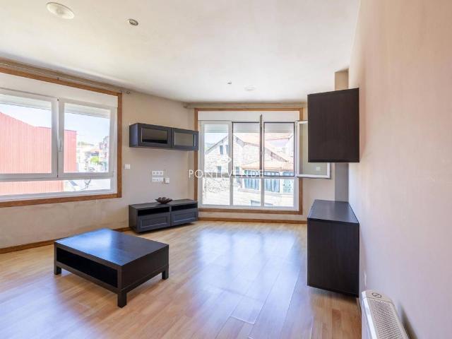 Piso en venta en Santa María do Porto de Marín, O Morrazo