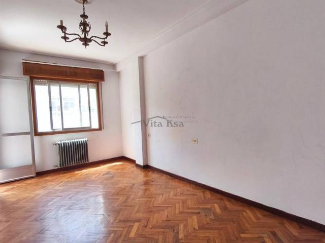 Piso en venta en Centro, Ourense
